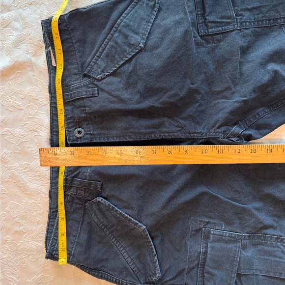 Polo Ralph Lauren Men's Dark Cargo Pants - Picture 4 of 14